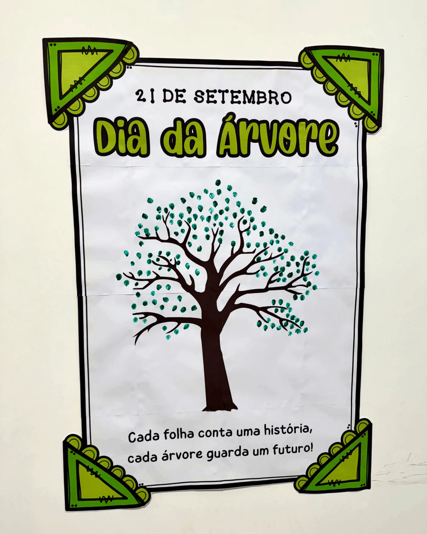 Cartaz colaborativo Dia da árvore — amostra 1: Você recebe seu arquivo por e-mail ou baixe aqui mesmo no site