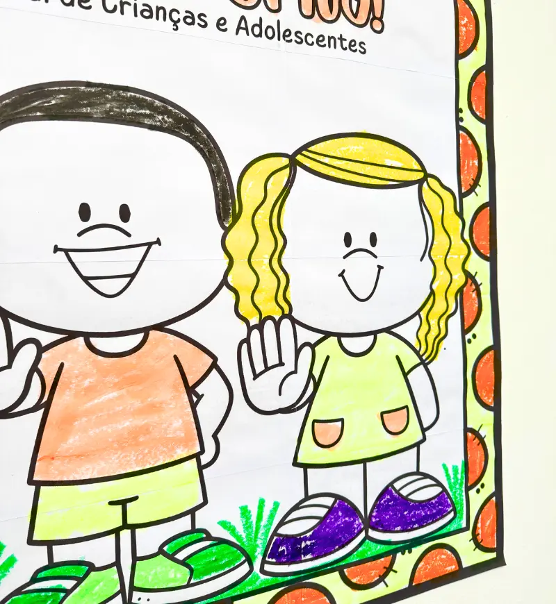 Cartaz Colaborativo Maio Laranja para Colorir em PDF — amostra 3: Como usar em sala de aula