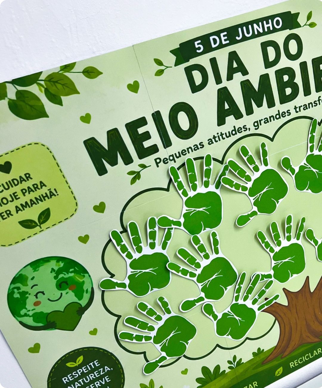 Cartaz de meio ambiente para imprimir — amostra 1: Uma atividade ambiental que ganha espaço na escola