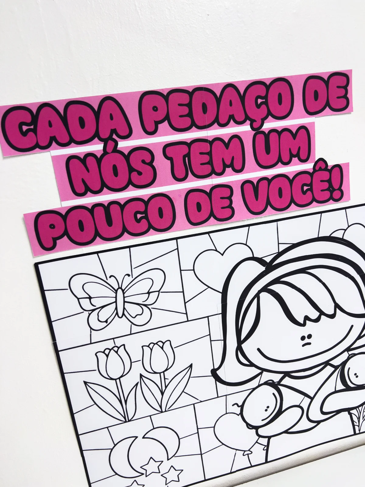 Cartaz Dia das Mães Pintura Colaborativa – Painel Coletivo para Imprimir (Educação Infantil) — amostra 5: O Cartaz Pintura…