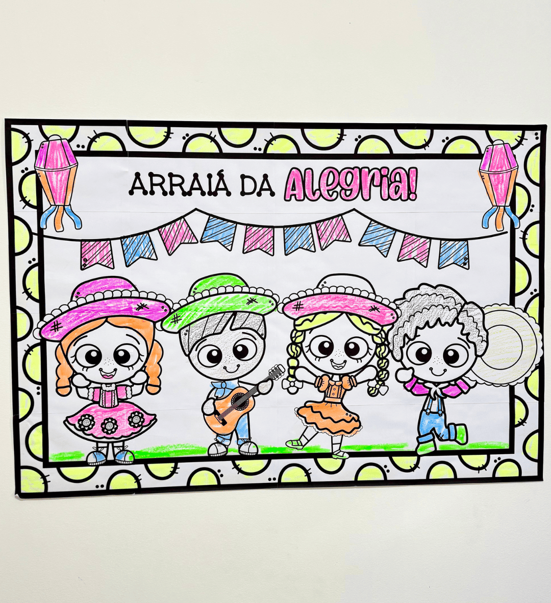 Cartaz Festa Junina para Colorir em Pintura Coletiva — amostra 1: Cartaz Festa Junina para uma pintura coletiva