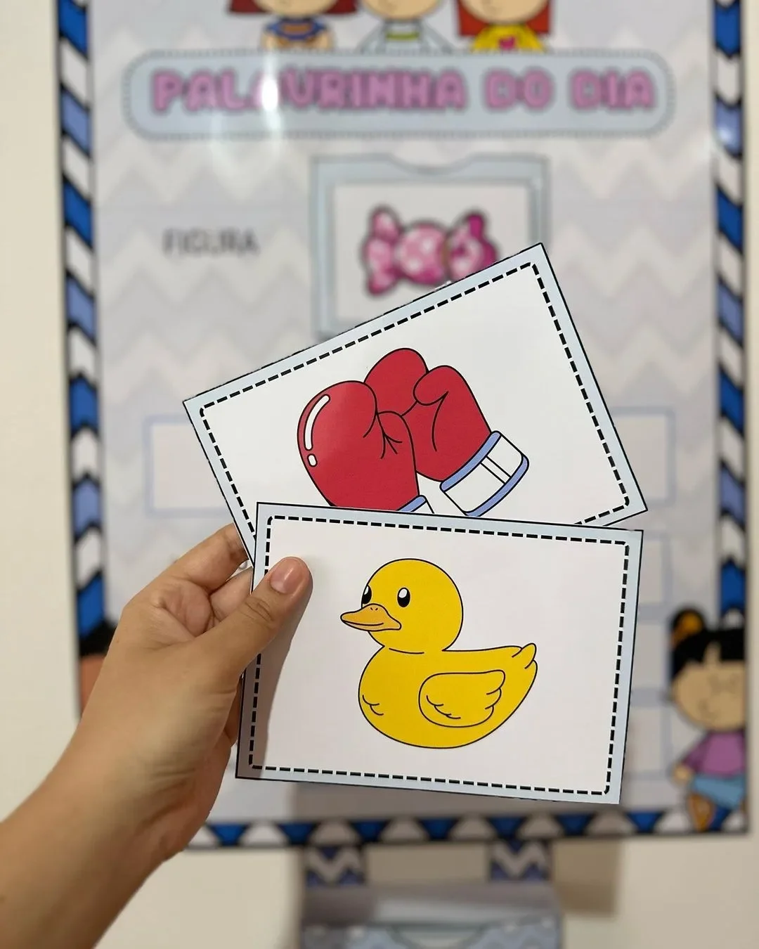 Cartaz palavrinha do dia – PDF para Imprimir | Alfabetização — amostra 3: Para quem é indicado Cartaz palavrinha do dia – PDF para Imprimir | Alfabetização — amostra 3: Para quem é indicado
