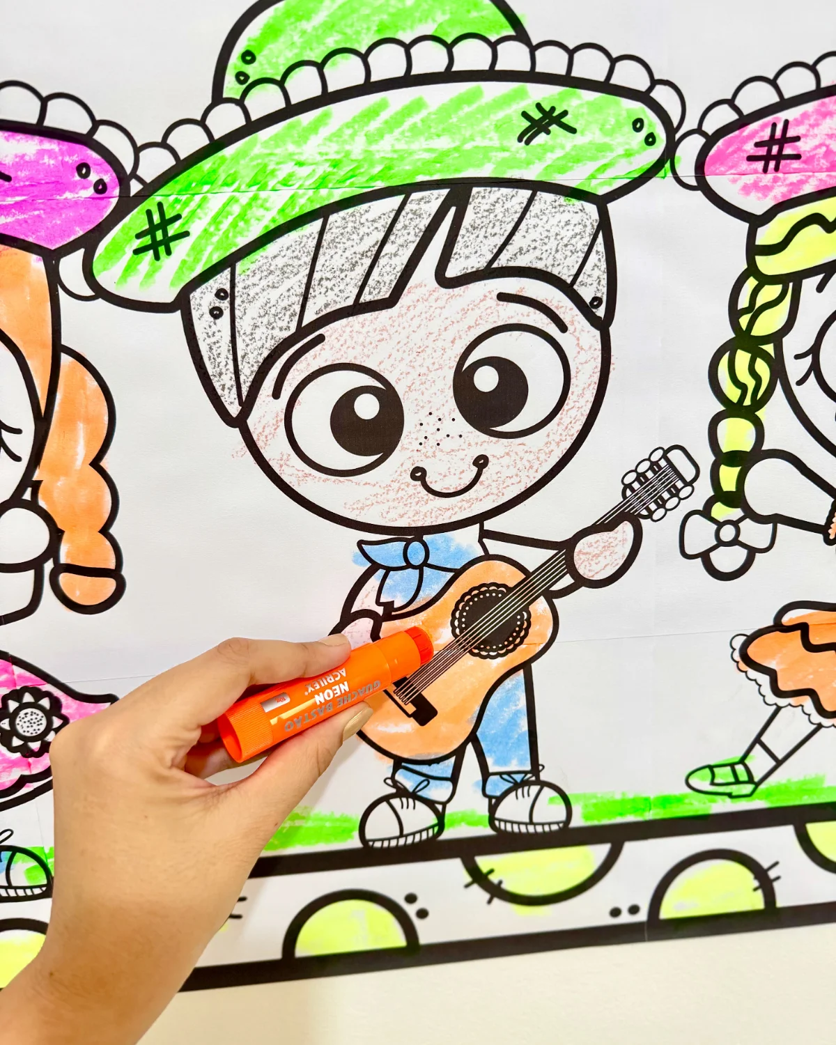 Cartaz para Colorir Festa Junina – Painel Interativo — amostra 1: Cartaz gigante para colorir com tema Festa Junina