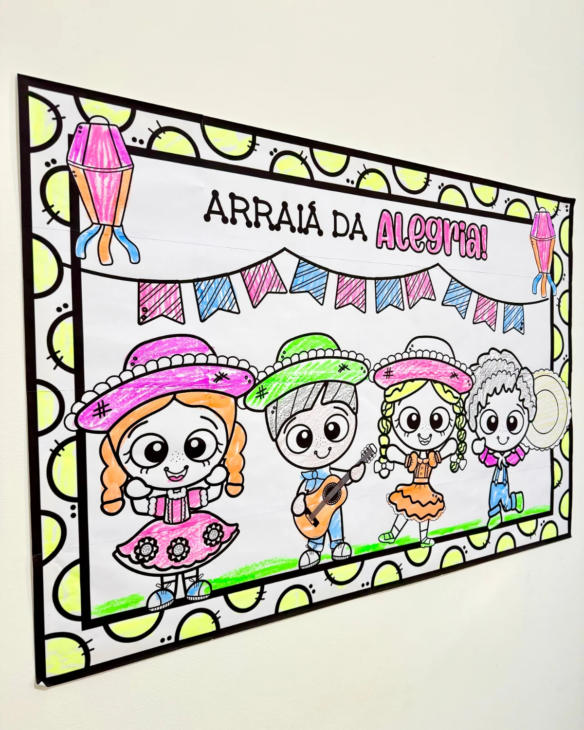 Cartaz para Colorir Festa Junina – Painel Interativo — amostra 6: Cartaz gigante para colorir com tema Festa Junina