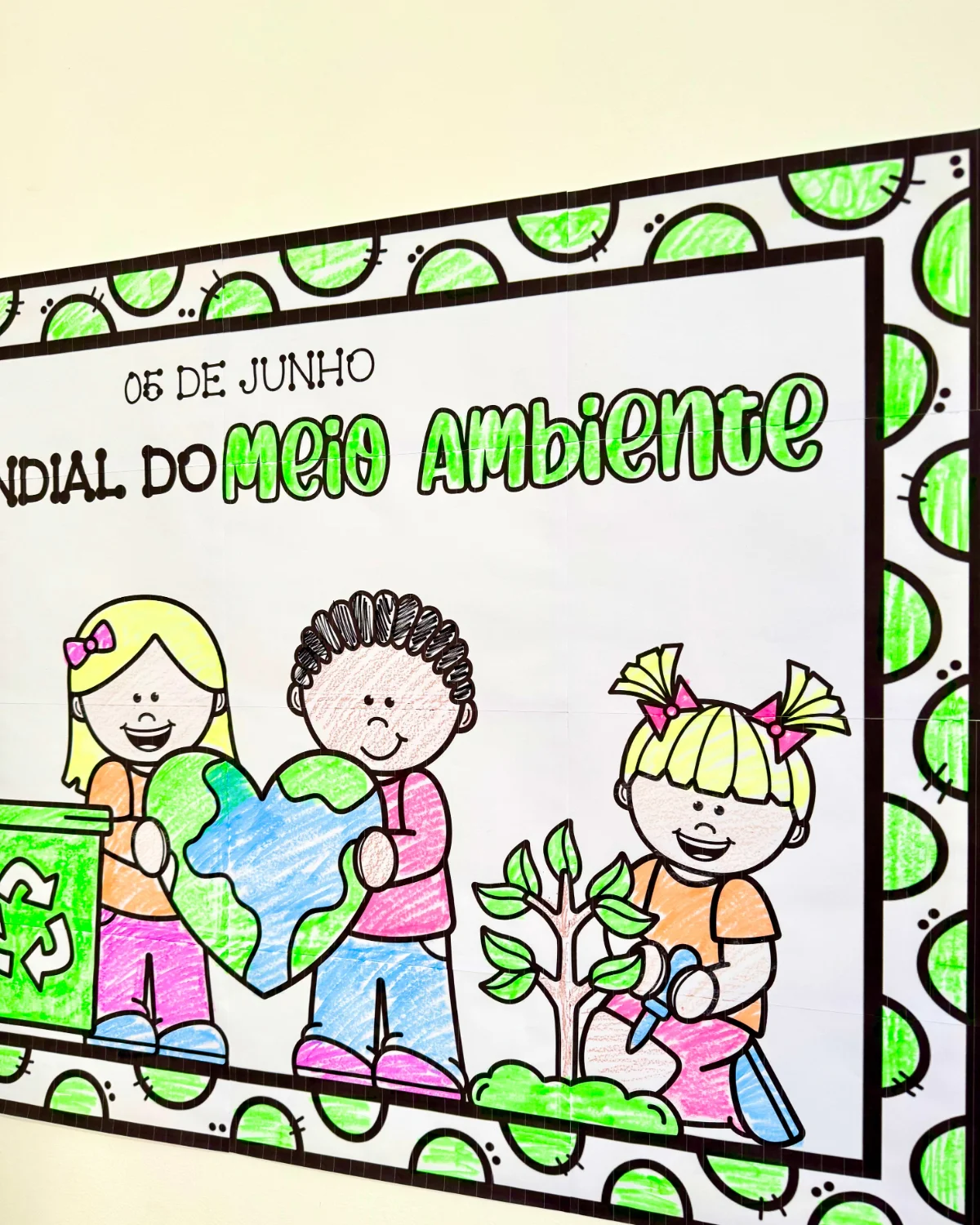 Cartaz para Colorir Meio Ambiente – PDF para Imprimir — amostra 4: Recurso educativo desenvolvido para abordar a temática…