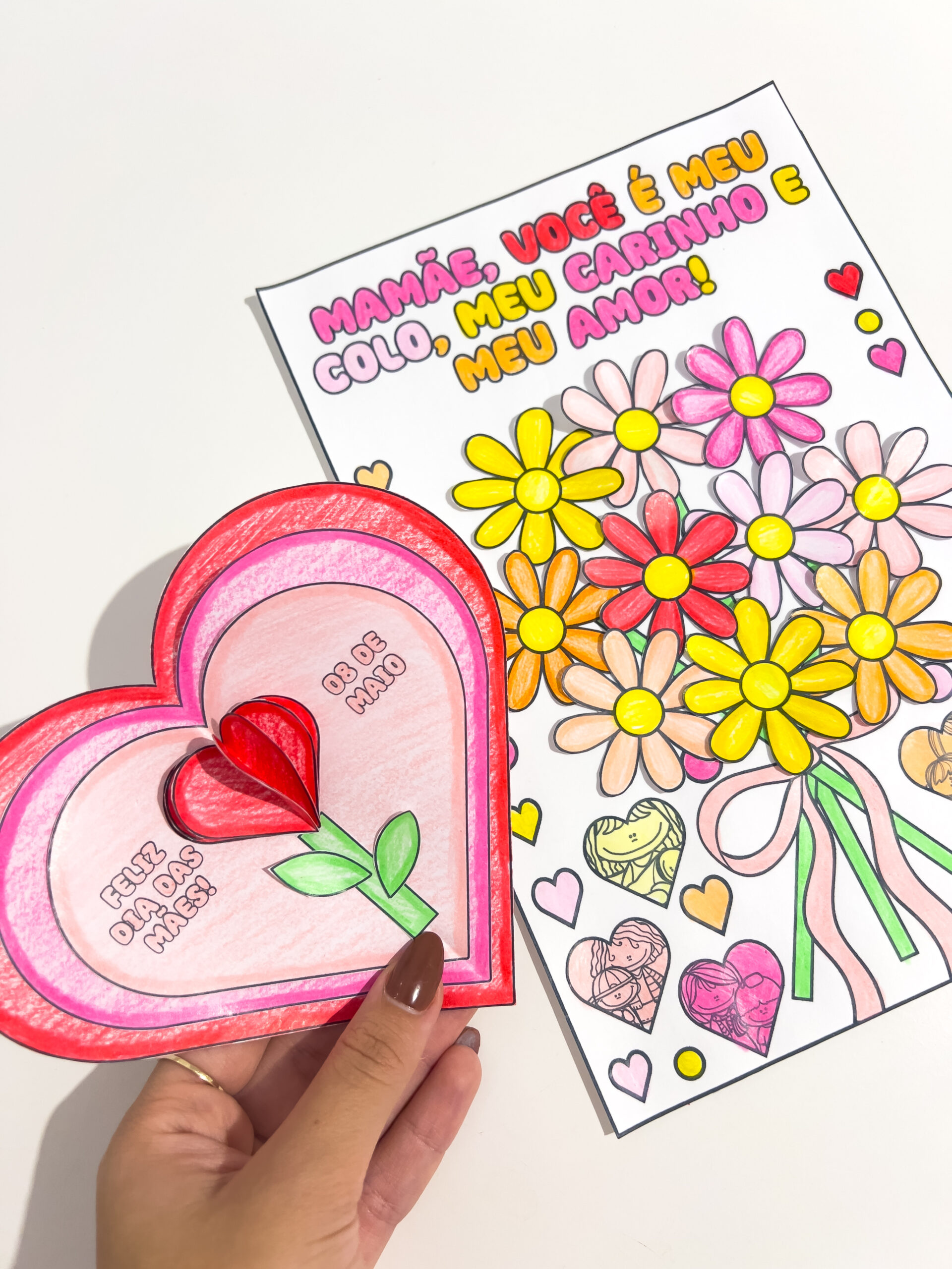 Cartões de Dia das Mães para imprimir e colorir — amostra 5: Leve uma proposta de pintura para a turma: cartões em PDF com…
