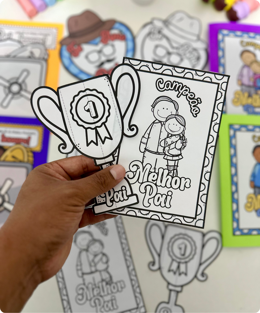 Cartões de Dia dos Pais para imprimir — amostra 6: Leve à sala 4 opções de cartões de Dia dos Pais em PDF