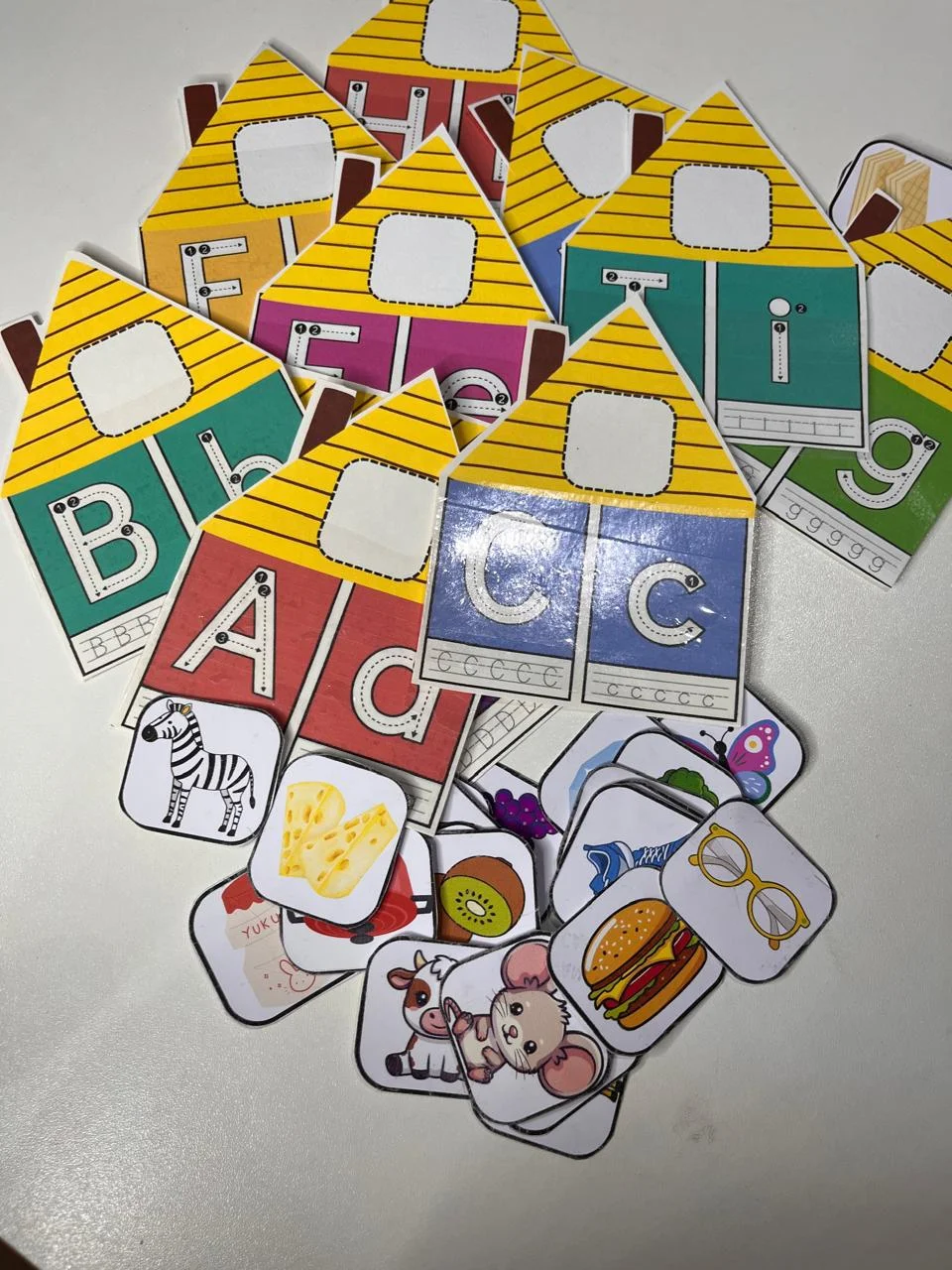 Casinha das Letras – Alfabetização Lúdica e Eficaz — amostra 4: A Casinha das Letras une movimento, escrita e associação…