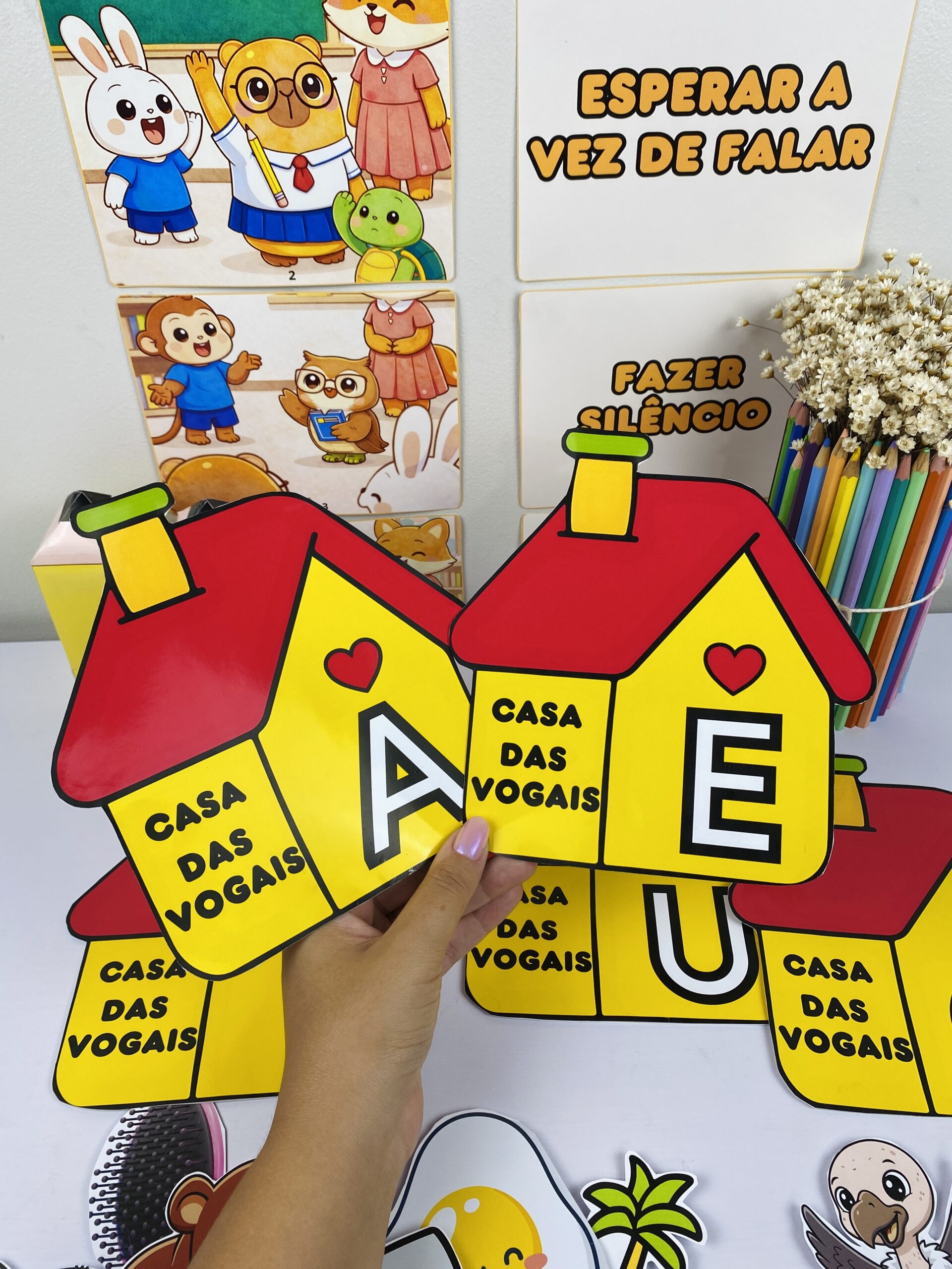 Casinha das vogais – PDF para Imprimir | Educação Infantil e Alfabetização — amostra 3: Formato e entrega