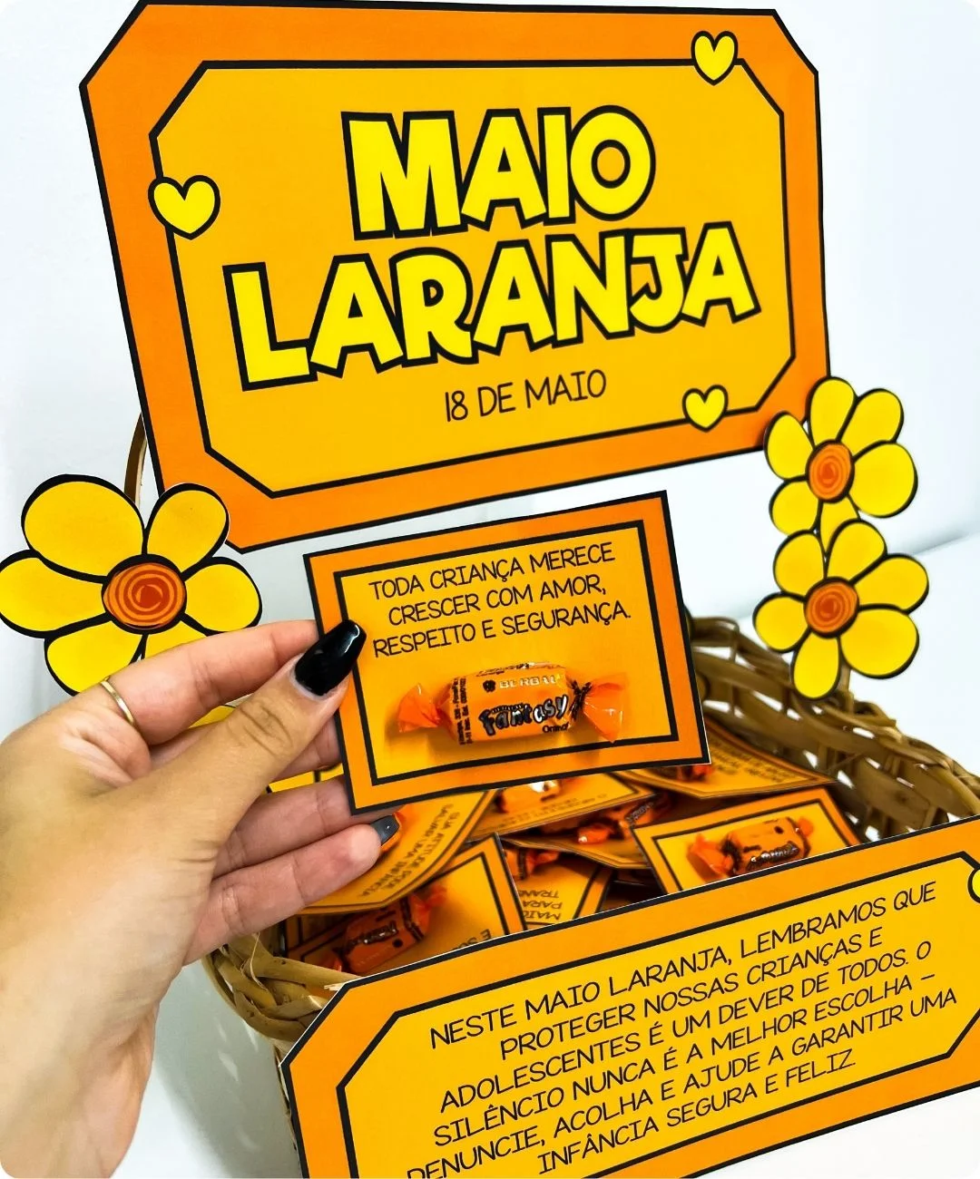Cesta de Maio Laranja para imprimir — amostra 1: Da impressão à conversa com a turma