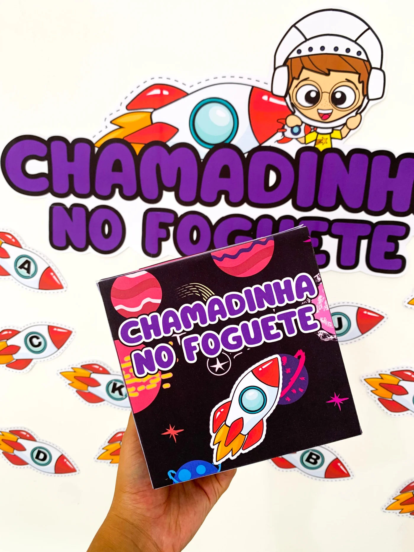Chamadinha do foguete — amostra 4: Chamadinha Musical Que letrinha o foguete carrega hoje