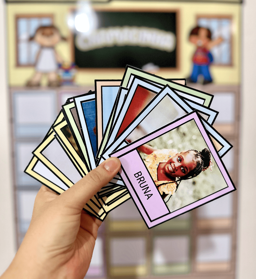 Chamadinha interativa com fotos e nomes para imprimir — amostra 2: O que acompanha o material