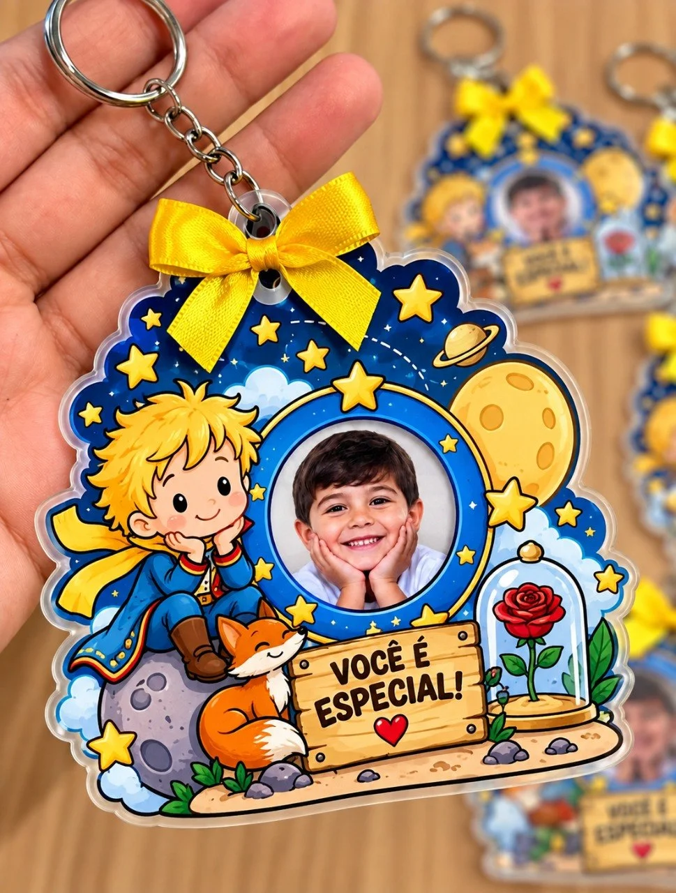 CHAVEIRO PEQUENO PRÍNCIPE PARA AS CRIANÇAS — Atividades para Todas as séries: 🌟 Um mimo encantador e personalizado para…