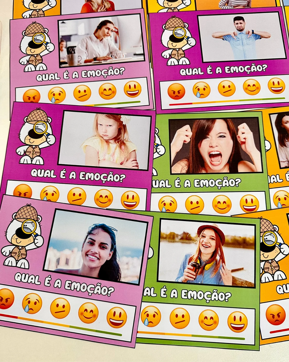Coleção Emoções em Ação - Lançamento — amostra 7: Ajude a criança a reconhecer, compreender e expressar suas emoções de…