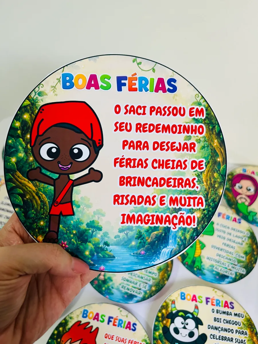 Coleção Pratinhos do Folclore - Lembrancinha de Férias — amostra 6: A turminha do folclore chegou com antecedência para…