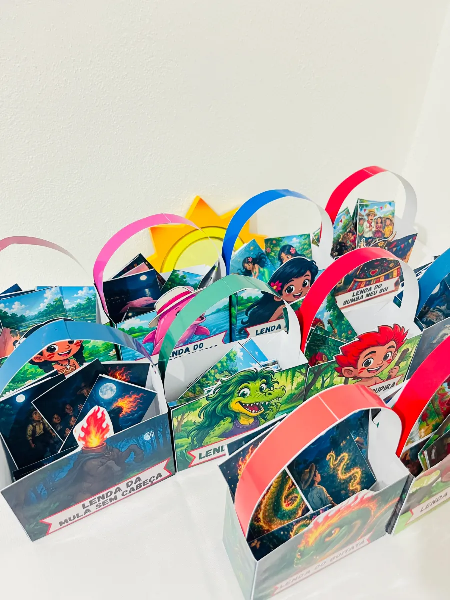 Coleção Sacolas Teatrais do Folclore Brasileiro — amostra 3: Transforme o aprendizado sobre o folclore em uma experiência…