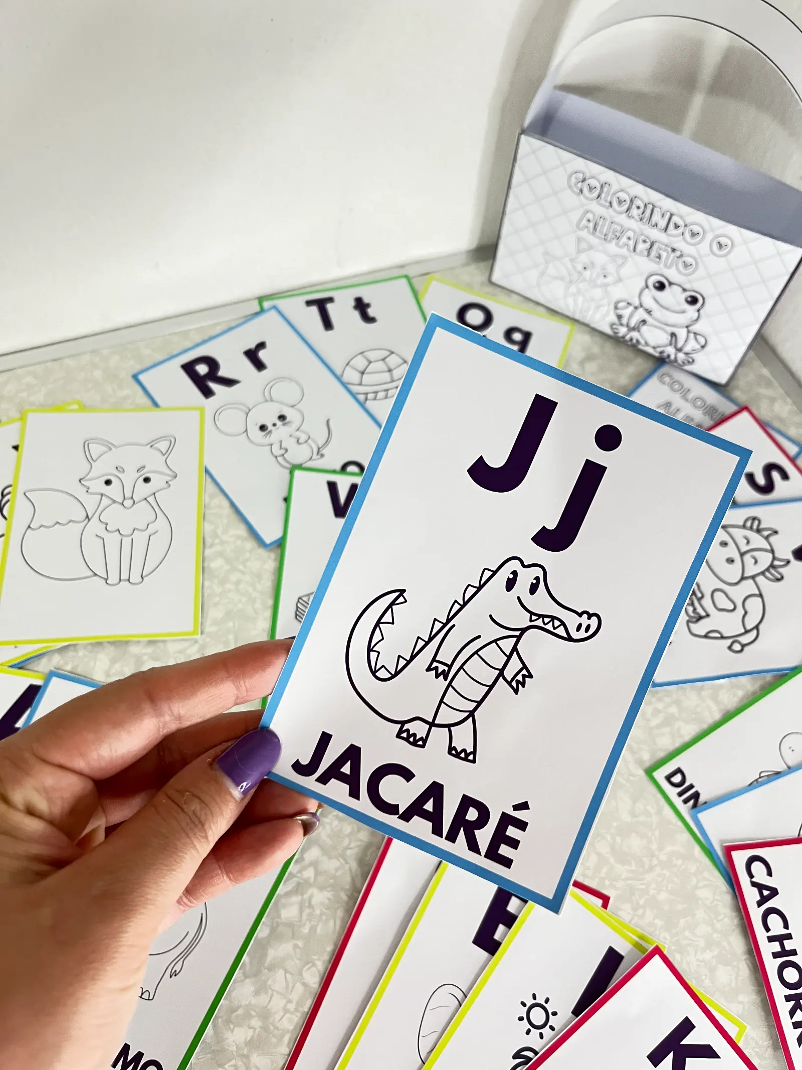 Colorindo o Alfabeto | Atividade de Alfabetização com Letras — amostra 2: Atividade de alfabetização que une pintura e…
