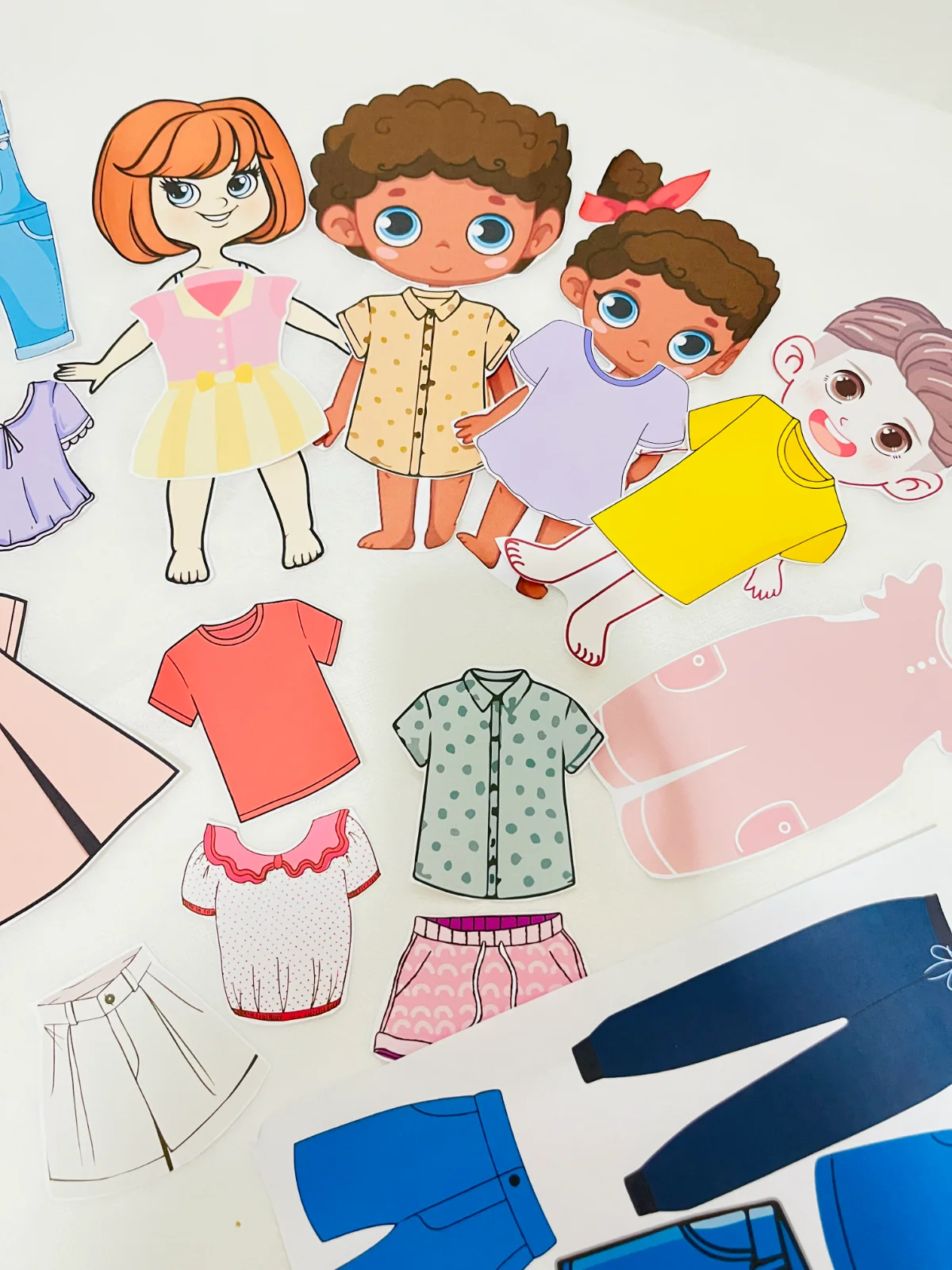 Com que roupa eu vou? — aprender a escolher também é aprender a — amostra 1: Sobre o Com que roupa eu vou? — aprender a… Com que roupa eu vou? — aprender a escolher também é aprender a — amostra 1: Sobre o Com que roupa eu vou? — aprender a…