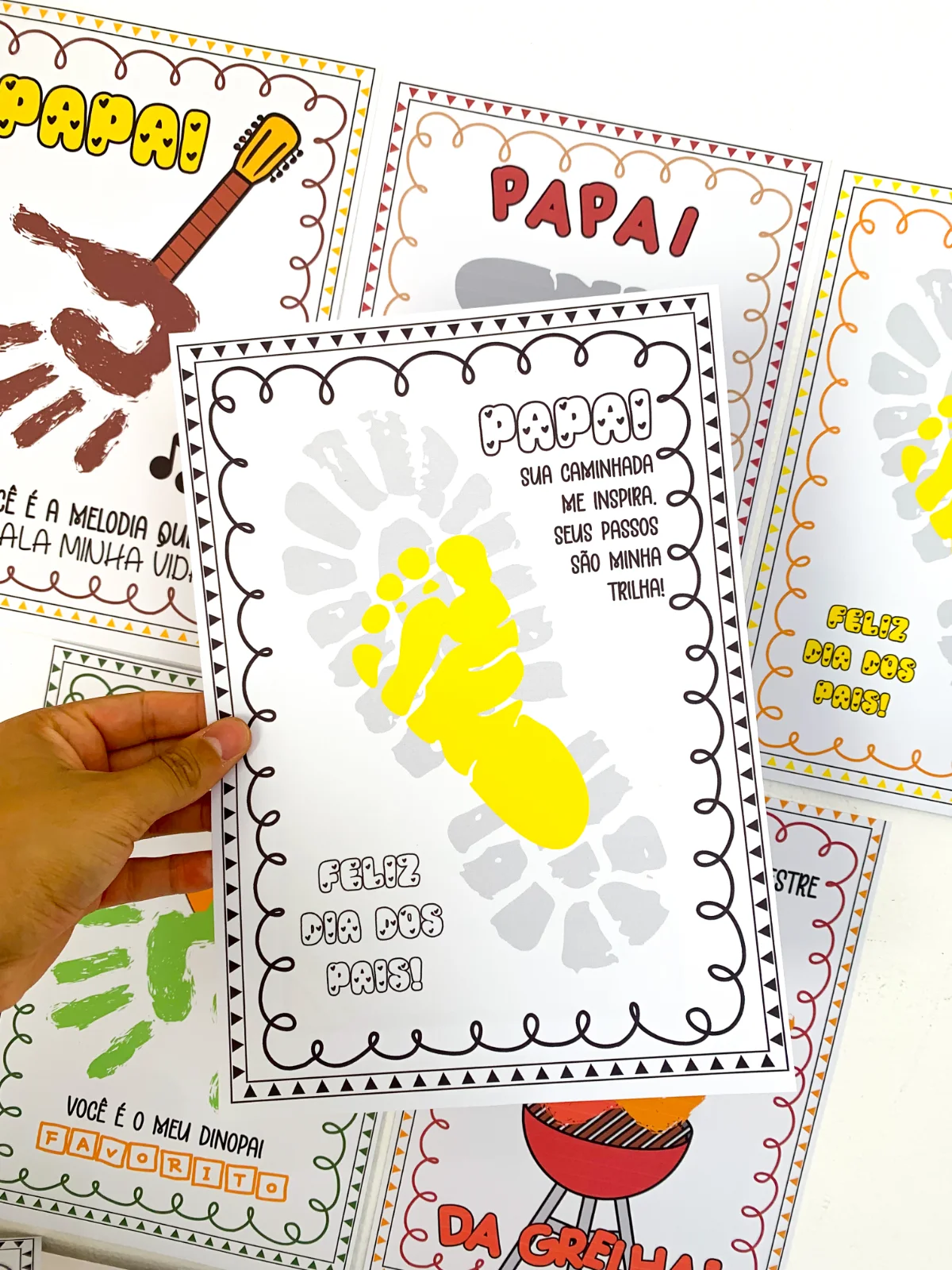 Combo De Atividades Dia Dos Pais - Pintura Com Carimbo Das Mãos E Pés — amostra 2: Para quem é indicado