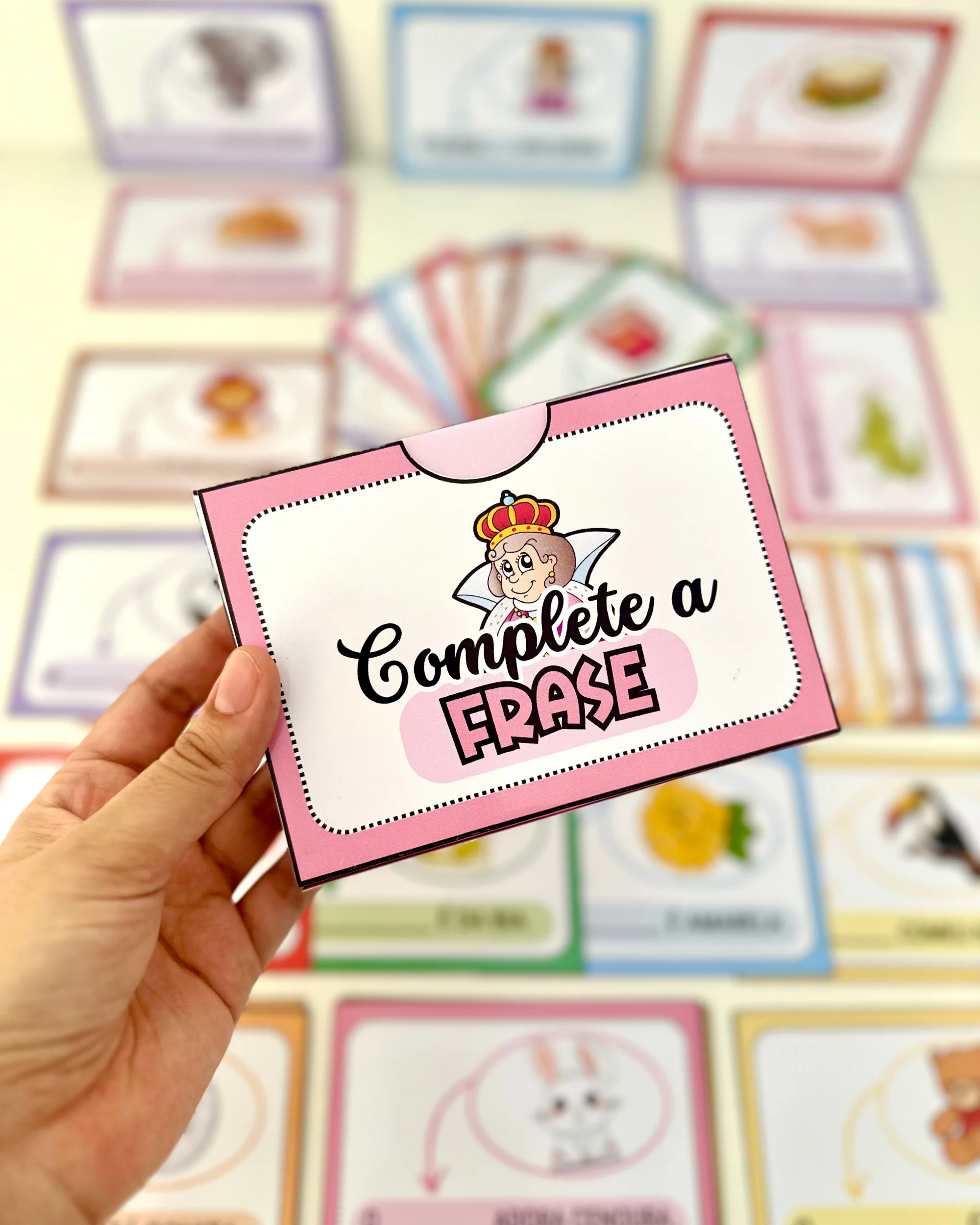 Complete a Frase – 50 Fichas para Leitura e Escrita na Alfabetização — capa do material