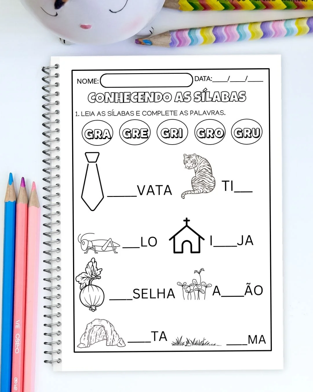 Complete as Palavras: Atividades de Alfabetização — amostra 7: Atividades de alfabetização para completar palavras com…