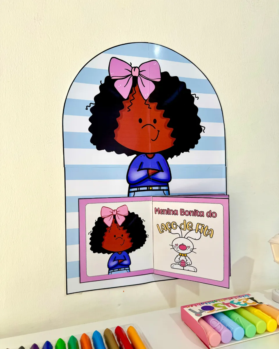 Contação de História - Menina Bonita do Laço de Fita — Datas comemorativas para Educação Infantil: Livro gigante de parede…