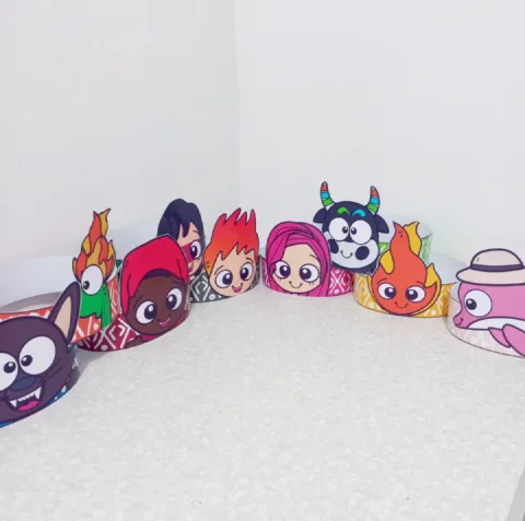 Coroas do folclore – Material Pedagógico — amostra 5: Lindas coroas para fotos ou para apresentar o folclore brasileiro…