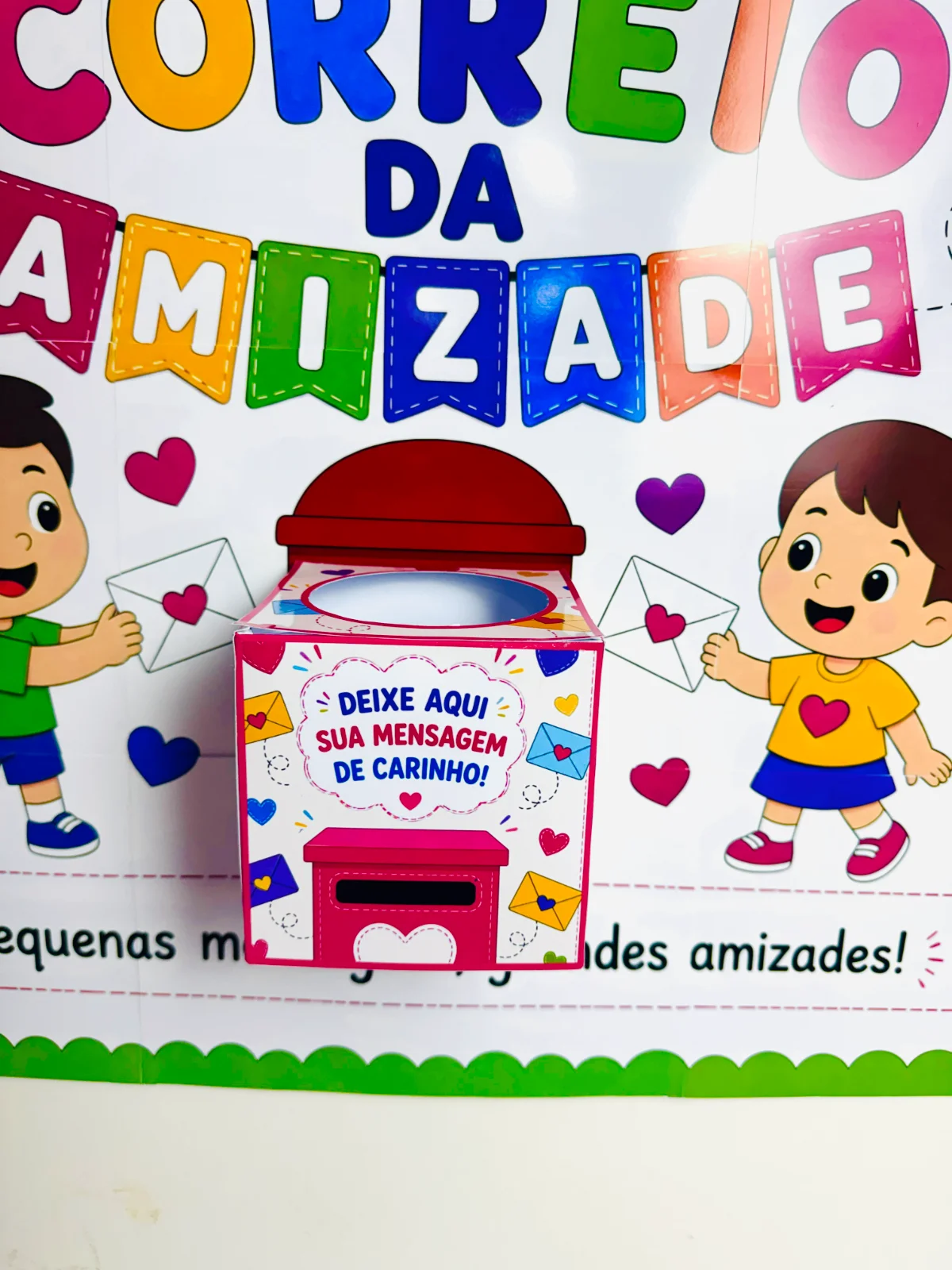 Correio da Amizade – Material Pedagógico — amostra 4: Uma proposta afetiva que incentiva a comunicação, fortalece os…