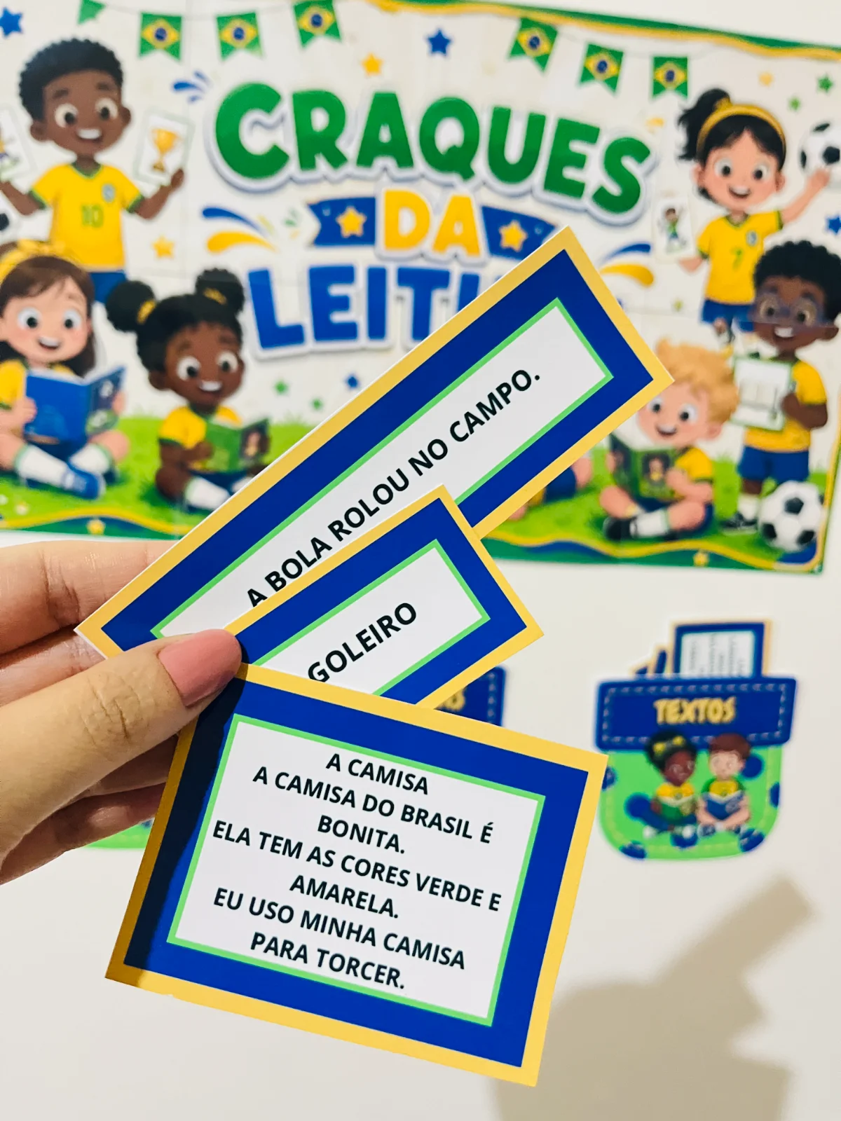 Craques da Leitura - Leitura Temática da Copa para Alfabetização 📚⚽ — amostra 7: Torne a alfabetização mais divertida com… Craques da Leitura - Leitura Temática da Copa para Alfabetização 📚⚽ — amostra 7: Torne a alfabetização mais divertida com…