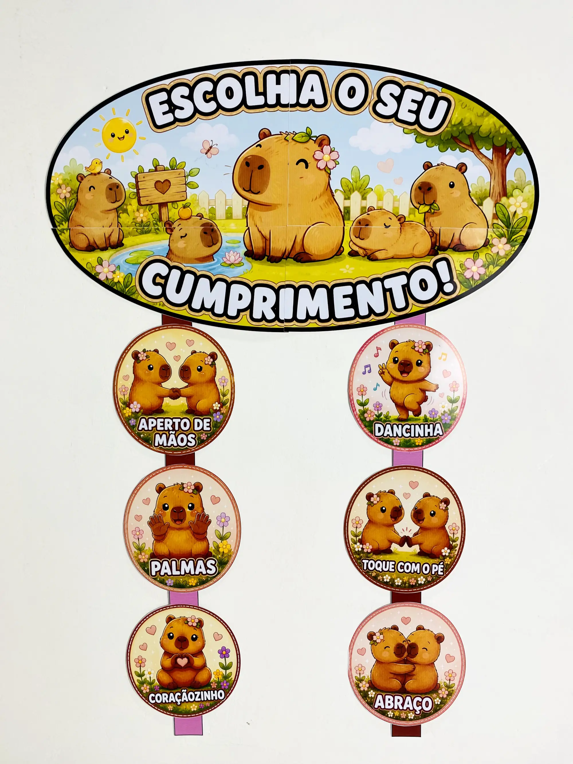 Cumprimentos Divertidos da Capivara – Ed Infantil e Anos Iniciais — amostra 5: Torne a entrada na sala mais acolhedora e…