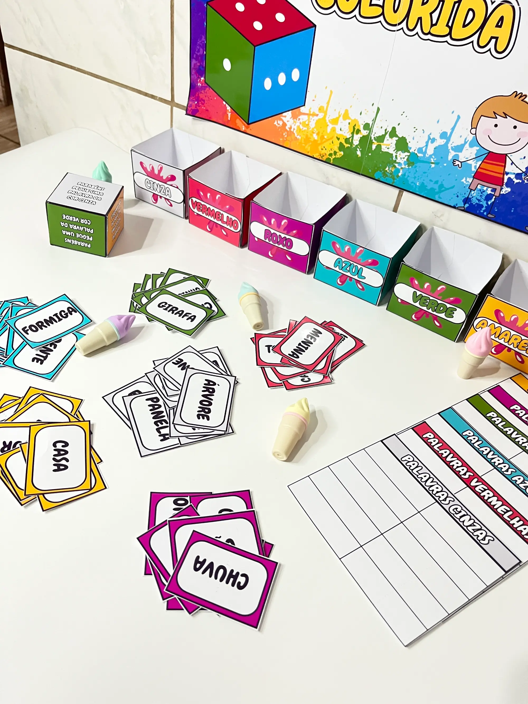 Dado da Leitura Colorida – Jogo de Alfabetização — amostra 1: Jogo pedagógico com dados coloridos e fichas de palavras para…