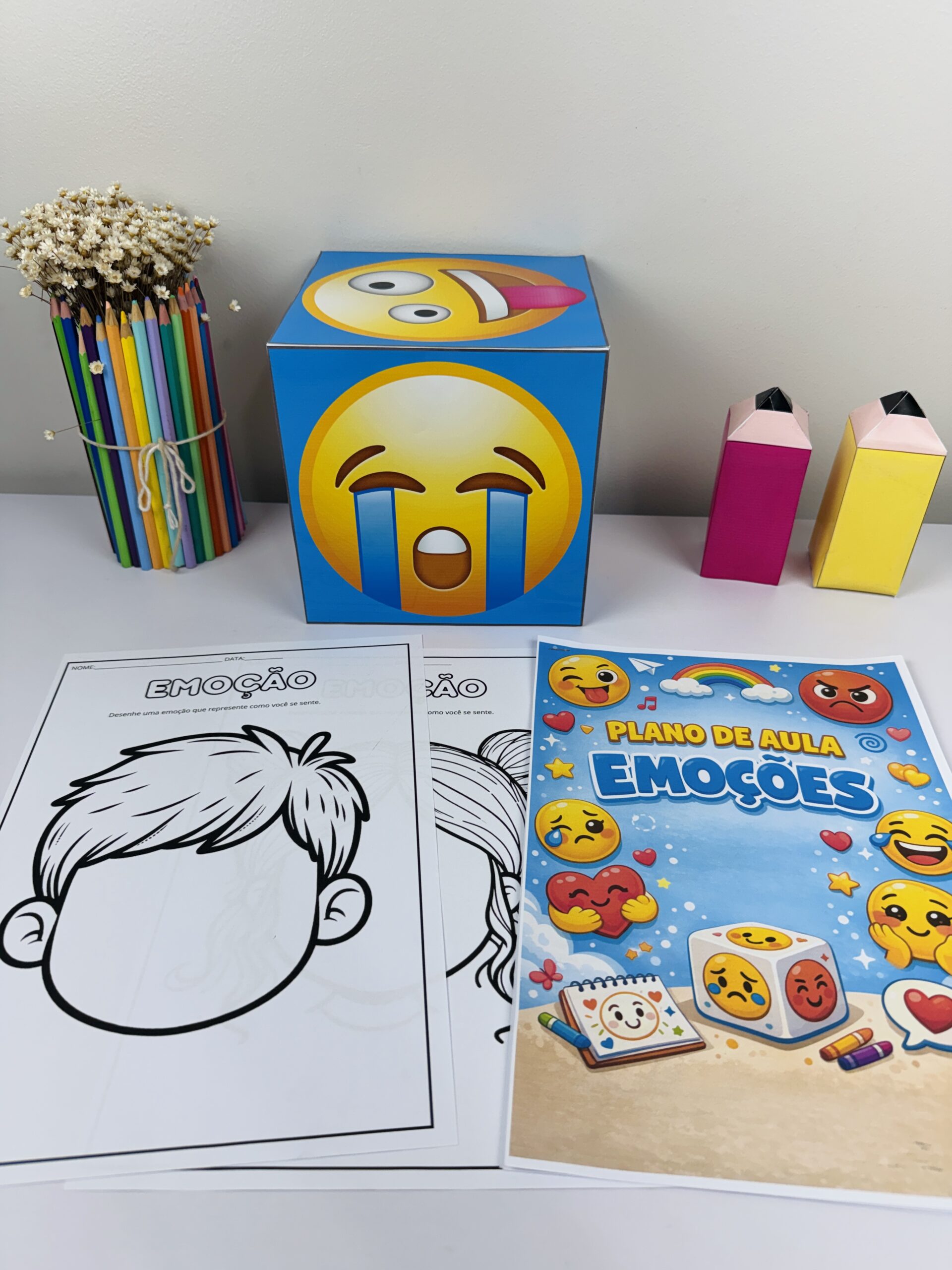 Dados das emoções – PDF para Imprimir | Educação Infantil — amostra 2: Sobre o DADOS DAS EMOÇÕES Dados das emoções – PDF para Imprimir | Educação Infantil — amostra 2: Sobre o DADOS DAS EMOÇÕES