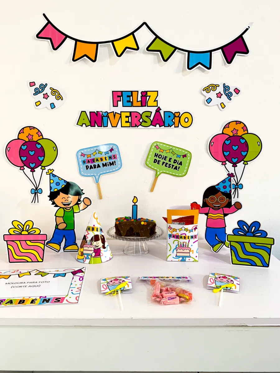 Decoração Aniversariante do Dia Escolar - Painel, Totens de Mesa e Lembrança — Atividades para 1º ano: Transforme o dia do…