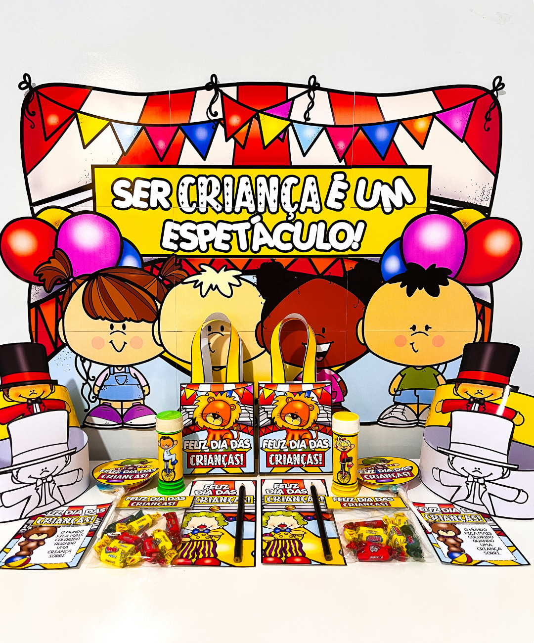 Decoração de Dia das Crianças para imprimir: tema circo — amostra 3: Quais peças estão no PDF