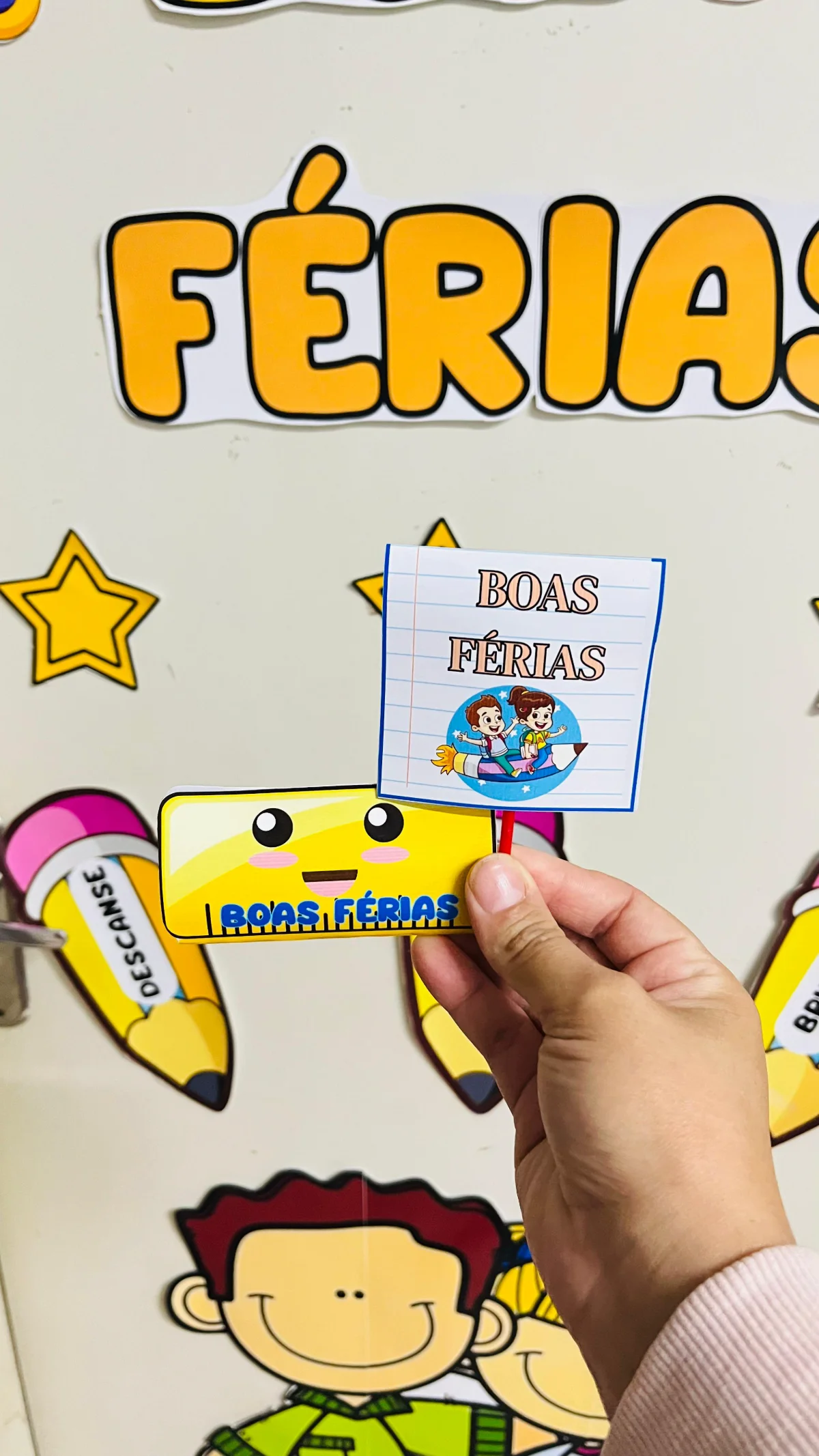 Decoração de porta boas férias + Lembrancinhas — amostra 1: O semestre foi cheio de descobertas, aprendizados e muitos…