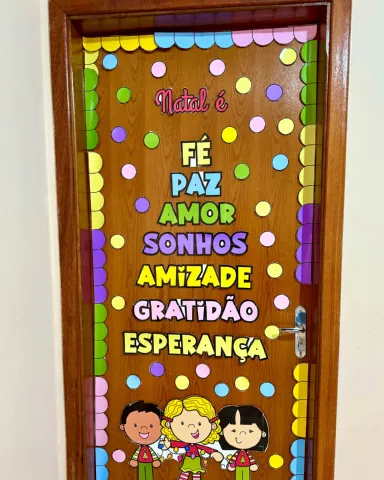 Decoração de Porta de Natal para Anos Iniciais do Ensino Fundamental — amostra 2: Decoração de Porta de Natal em PDF…