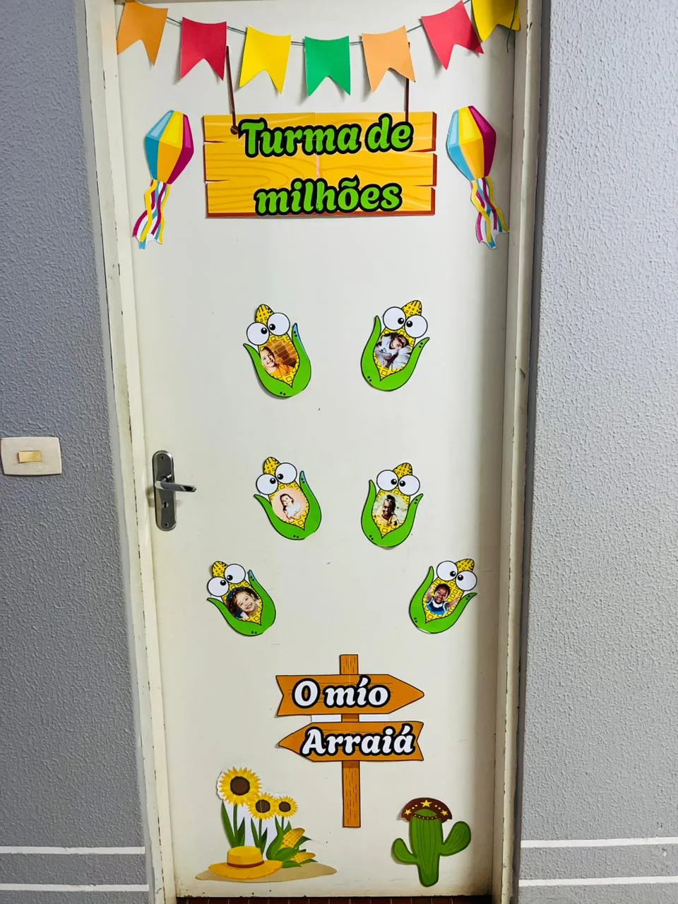 Decoração de porta mió Arraiá — capa do material