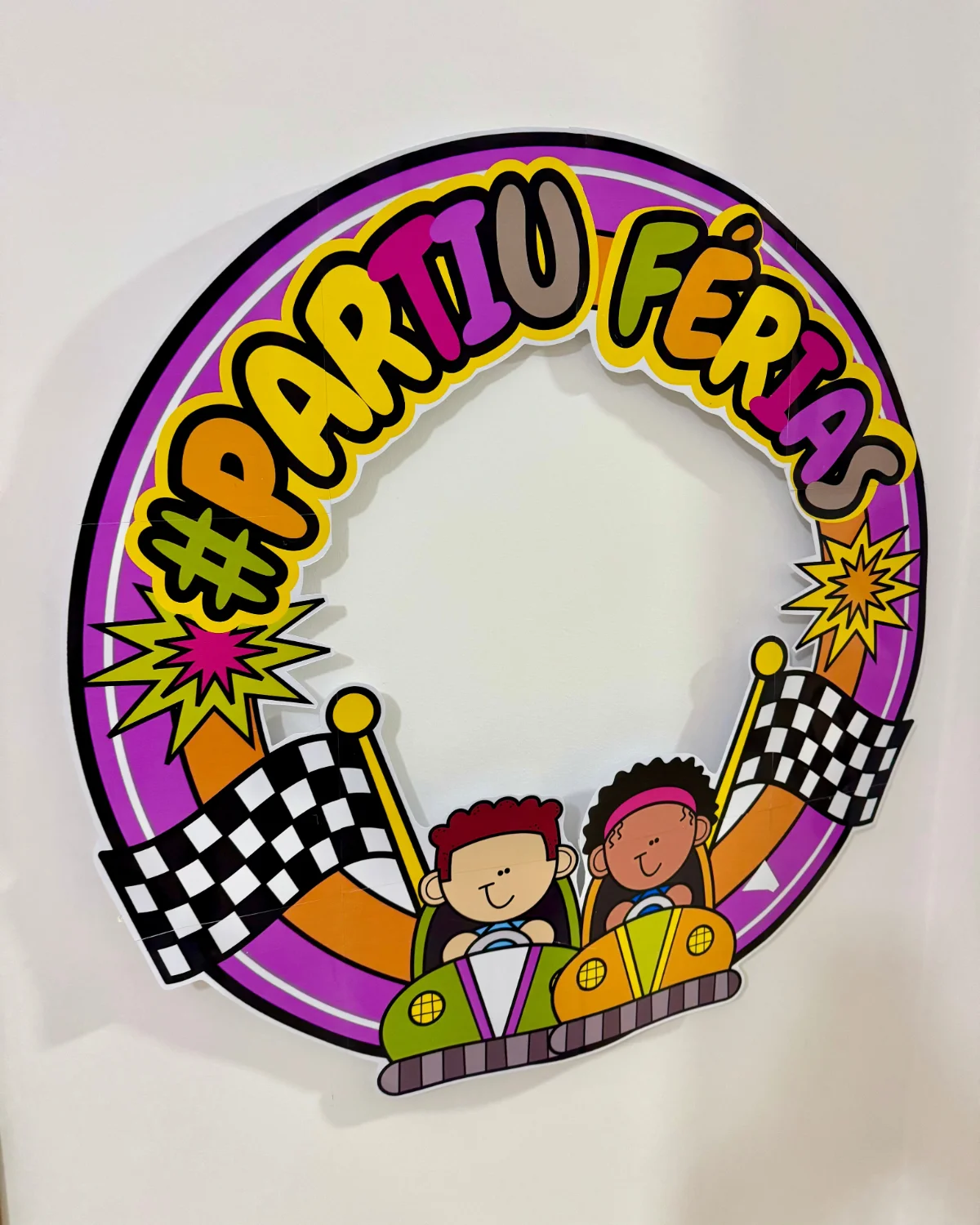 Decoração para Bambolê PartiuFérias – Cenário para Fotos e Recordações — Datas comemorativas para Educação Infantil:…