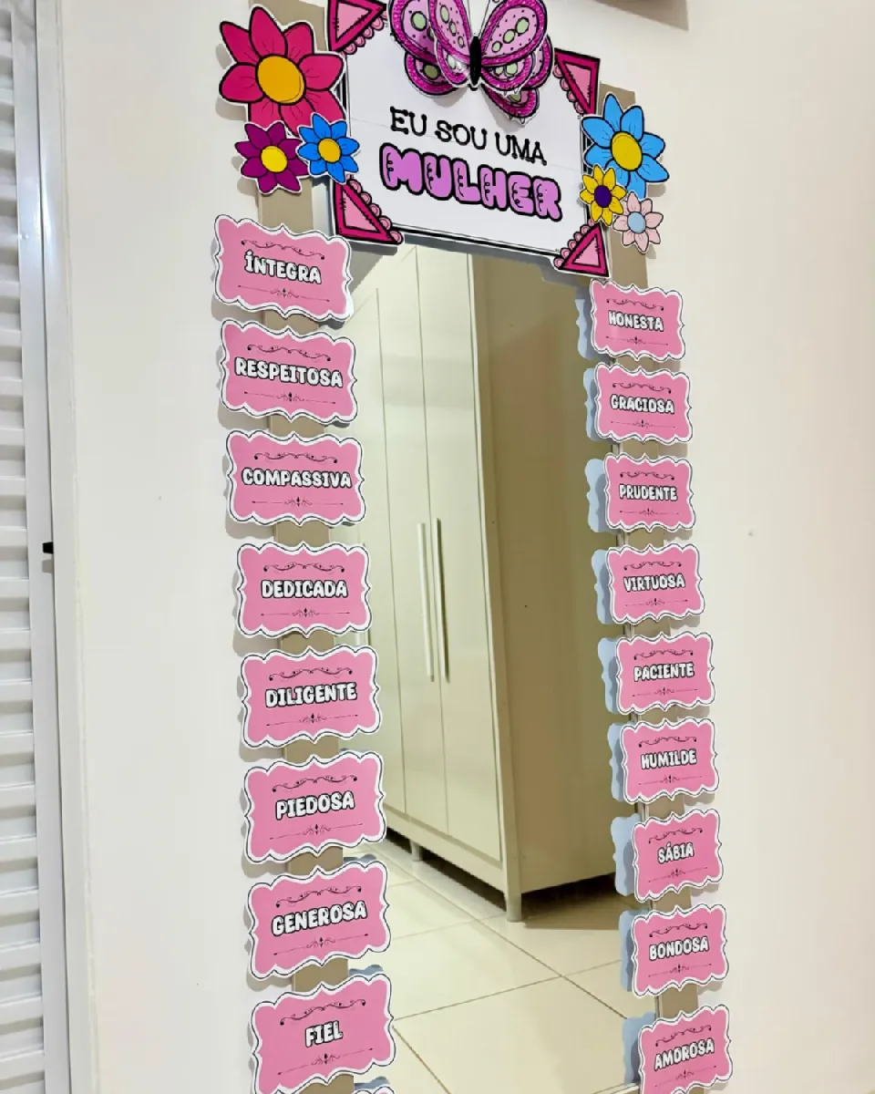 Decoração para espelho tema “Dia da Mulher”. — Datas comemorativas para Educação Infantil: O material vai ilustrado e…
