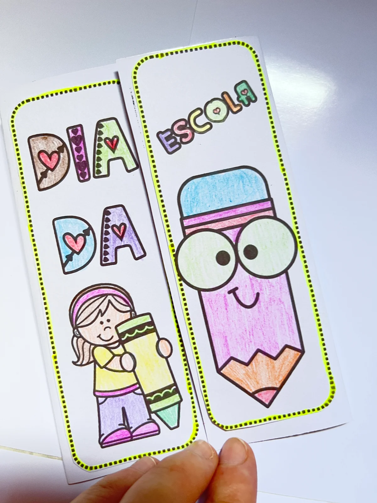 Dia da Escola - Lapbook para Colorir – PDF para Imprimir — amostra 4: Torne o aprendizado mais divertido com o Lapbook Dia…