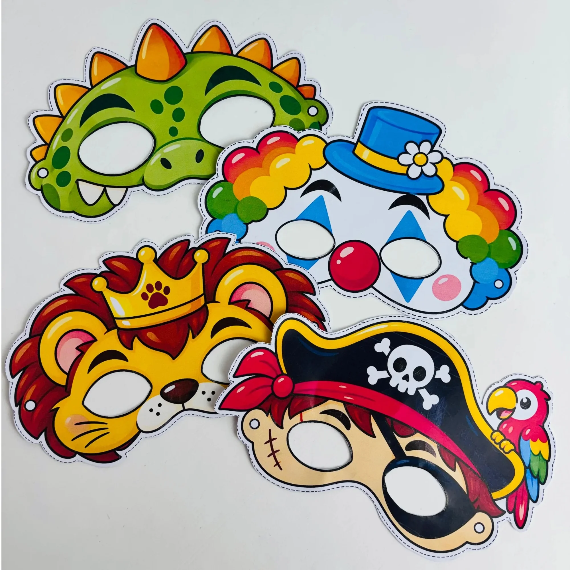 Dia das Crianças: Máscaras Divertidas — amostra 1: Kit com máscaras divertidas prontas para imprimir, recortar e utilizar…