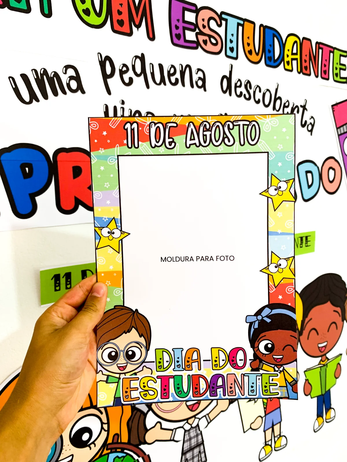 Dia do Estudante - Lembrancinhas, Painel e Atividades! — amostra 3: Comemore o Dia do Estudante de forma especial com um…