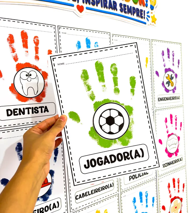 Dia do Trabalhador na Educação Infantil: Carimbo de Mão — amostra 3: Como usar em sala de aula
