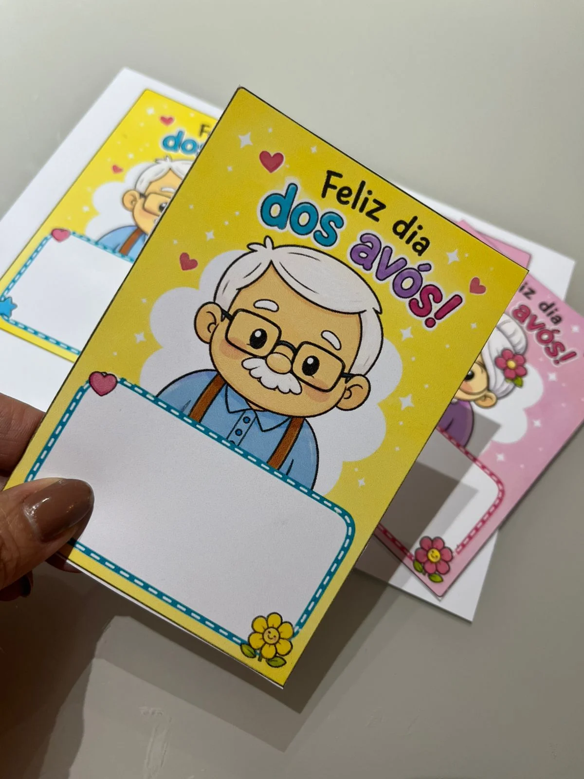 Dia dos Avós - Cartão Especial — amostra 1: Encante os avós com um cartão personalizado, cheio de carinho e significado