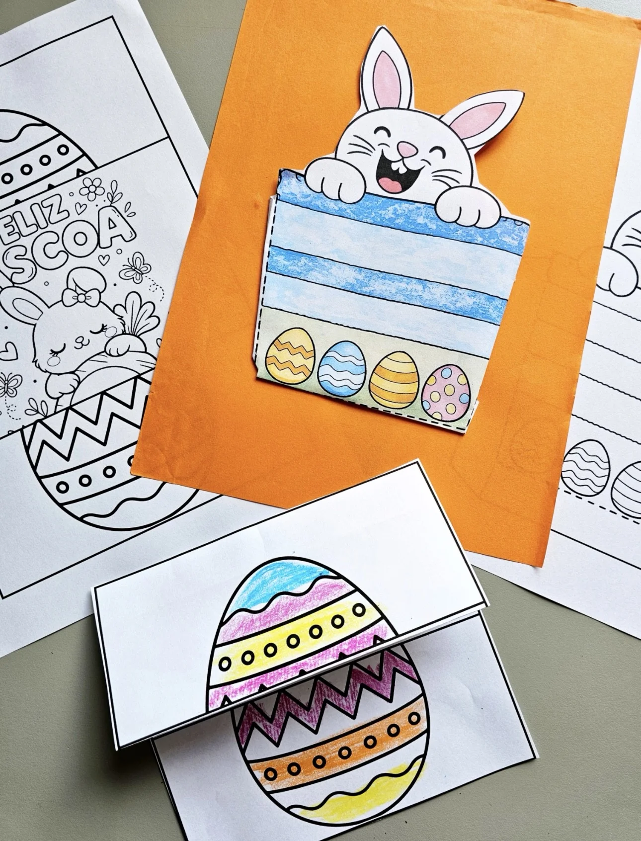 Dobradura de Páscoa ovo e coelho — amostra 3: Kit Digital Atividades de Páscoa Conteúdo do arquivo: Ovo Surpresa: Atividade…