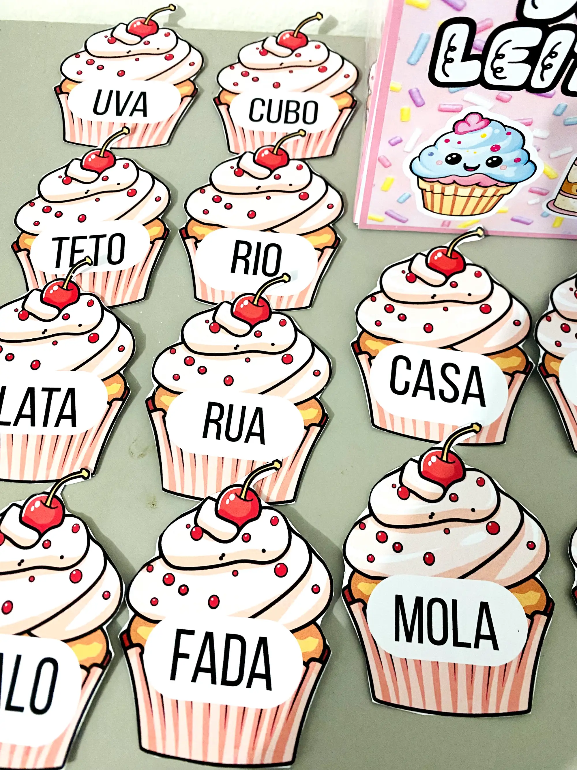 Doce Leitura! – Fichas de Cupcake 1°ano anos iniciais — amostra 3: Recurso lúdico para estimular a leitura, ampliar o…
