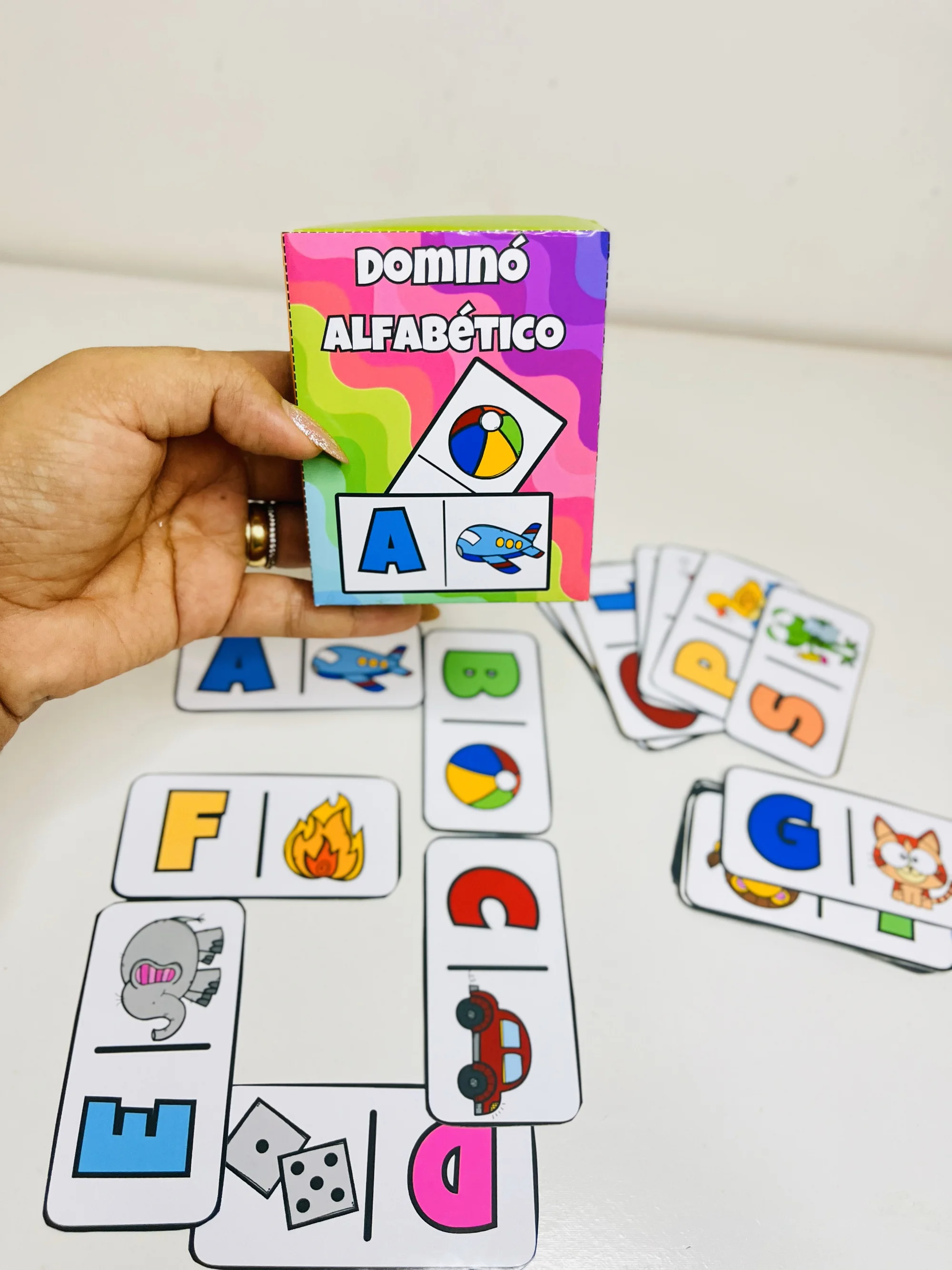 Dominó Alfabético – Aprendizado Divertido e Eficiente — amostra 1: Sobre o Dominó Alfabético – Aprendizado Divertido e…