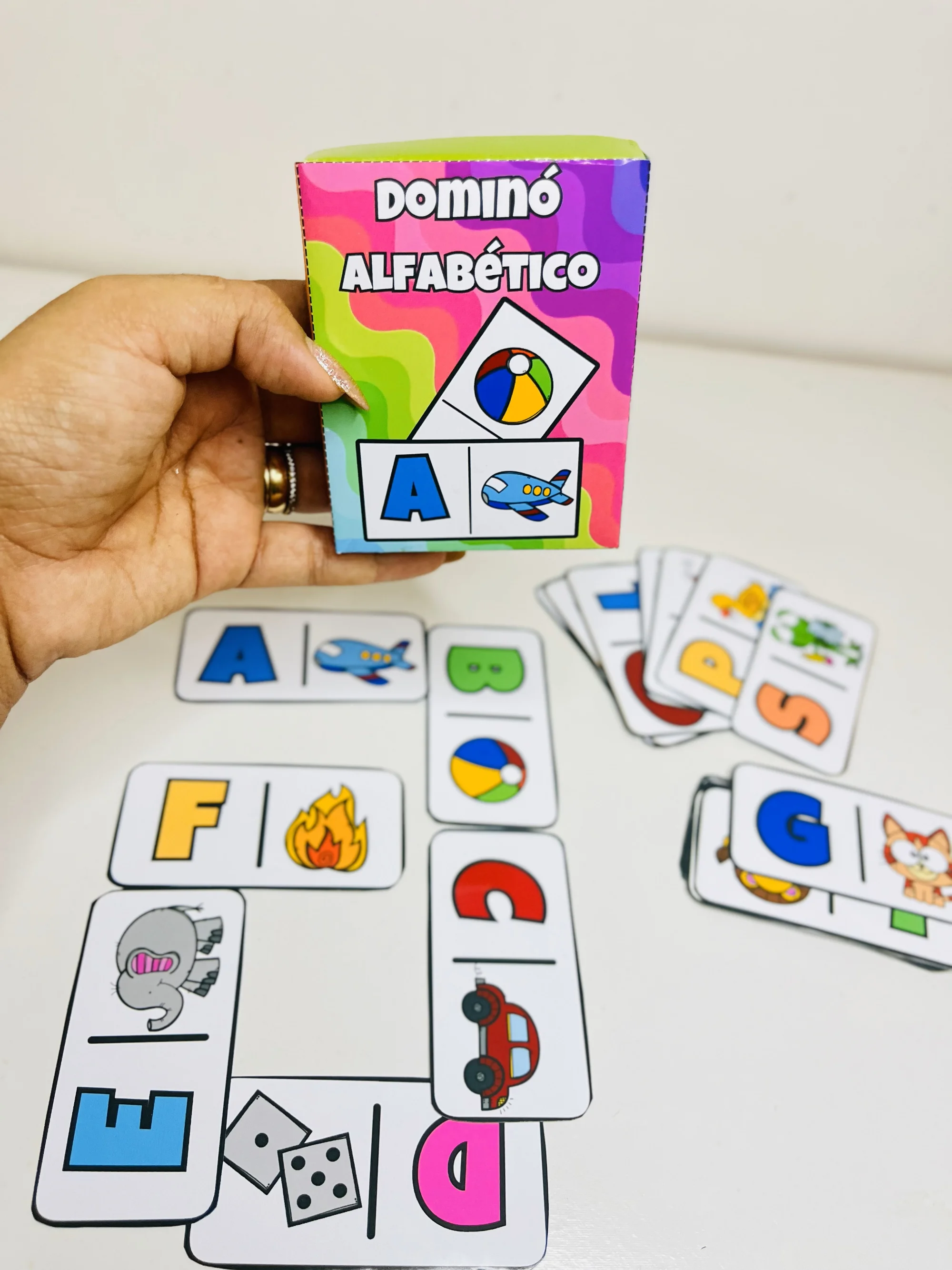 Dominó Alfabético – Aprendizado Divertido e Eficiente — amostra 2: Para quem é indicado