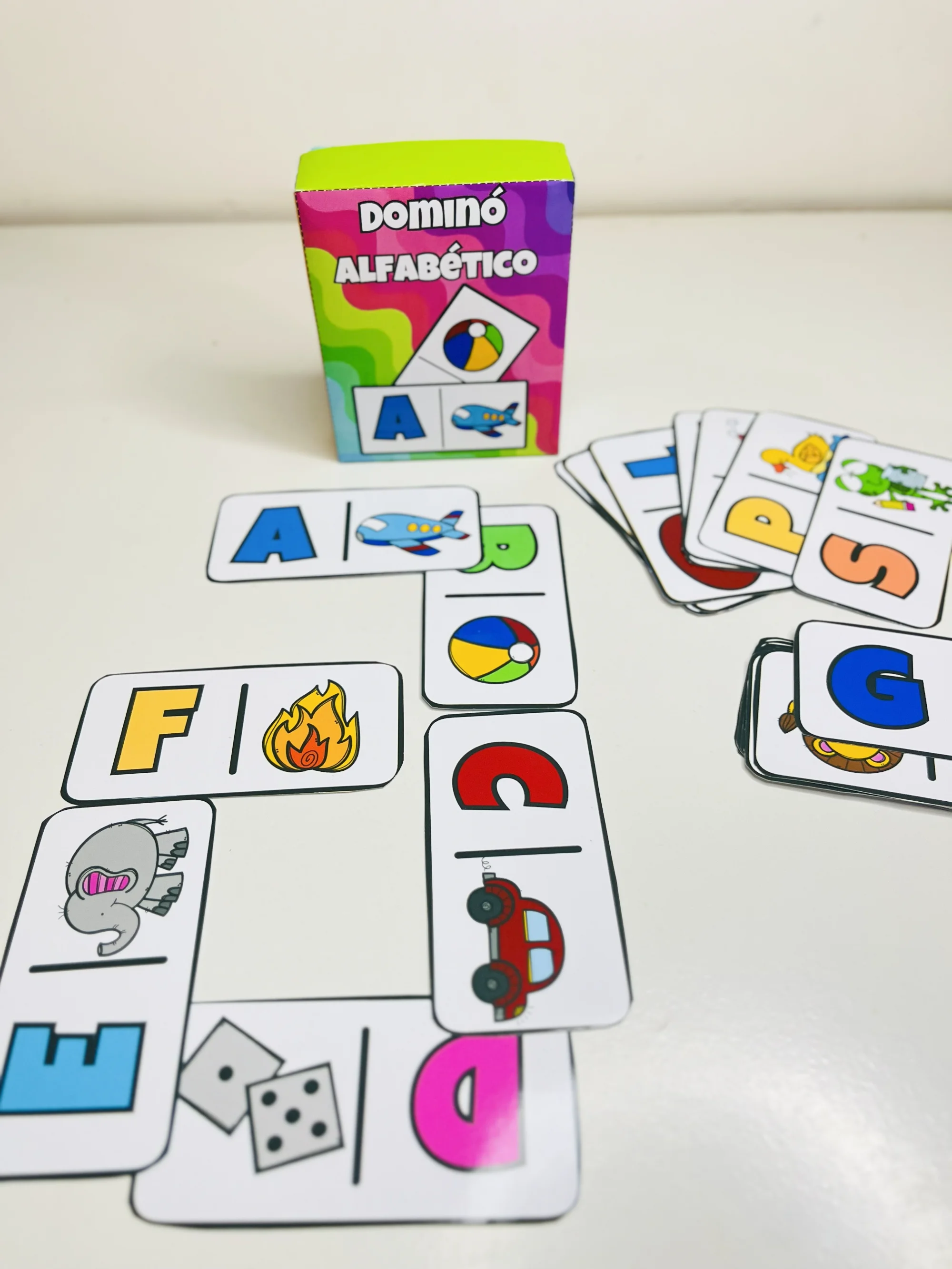 Dominó Alfabético – Aprendizado Divertido e Eficiente — amostra 4: O Dominó Alfabético é uma ferramenta educativa…