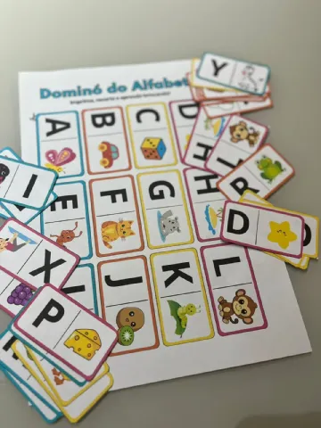 Dominó do Alfabeto - Recurso Pedagógico: Alfabetização — amostra 1: ✔ Reconhece letras